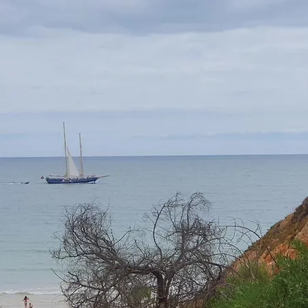 Refugio Na Da Falesia, A Pe E Golfe, Alfamar E Falesia Apartment